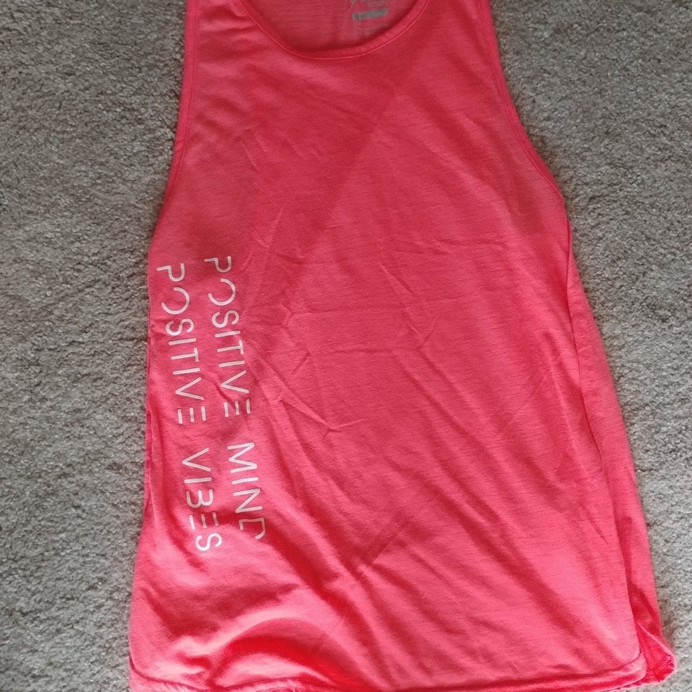 Old Navy tank/ freebie